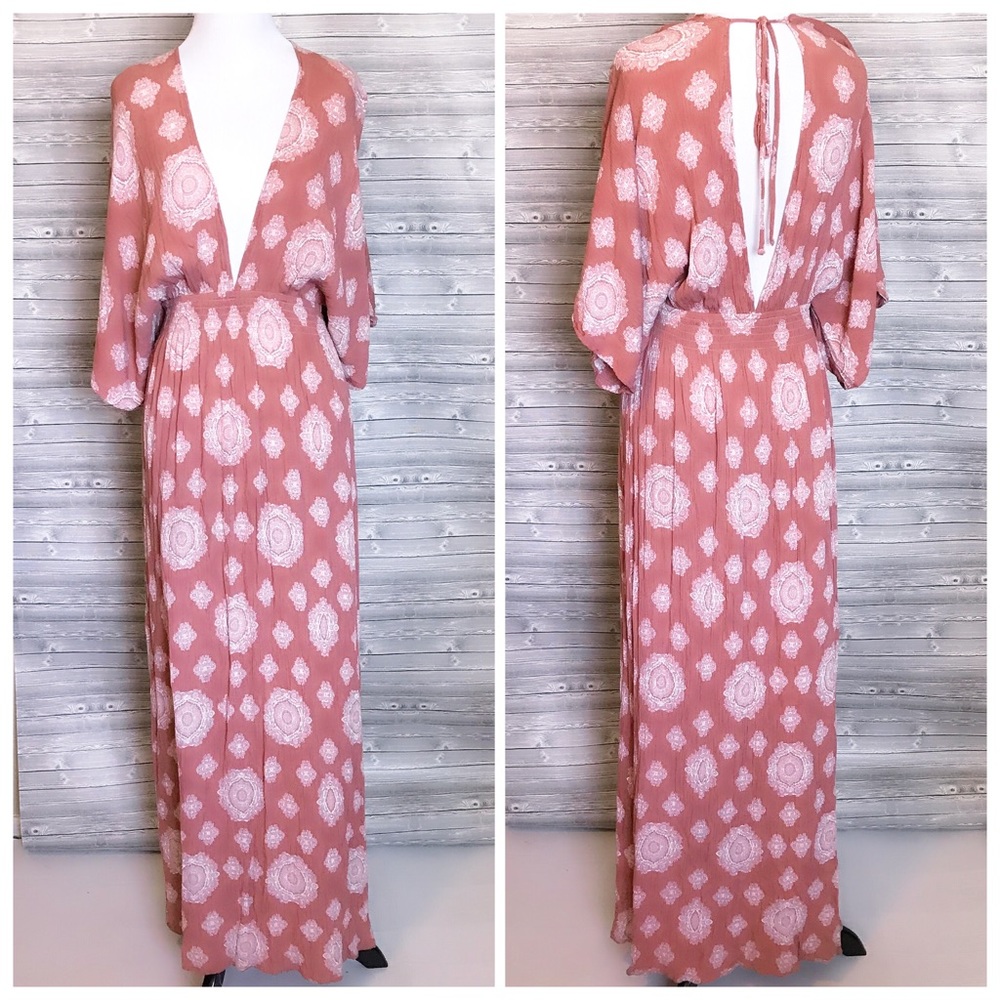 Mauve mandala print deep V neck dress